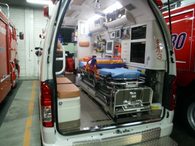 高規格救急自動車の内部