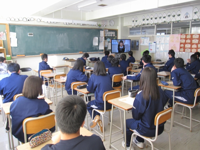美幌中学校での講義